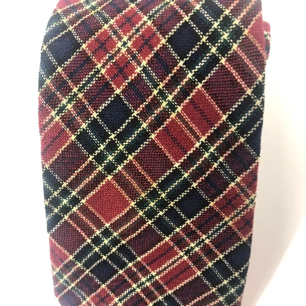 Vintage Briar All-Wool Scotland Tartan Plaid Neck Tie Red Navy Green Rare